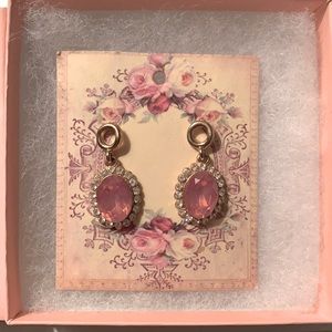 Pair of pink earrings